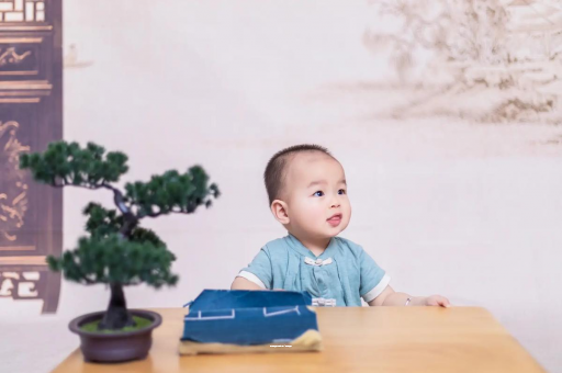 福安宝宝喊肚子疼怎么回事
